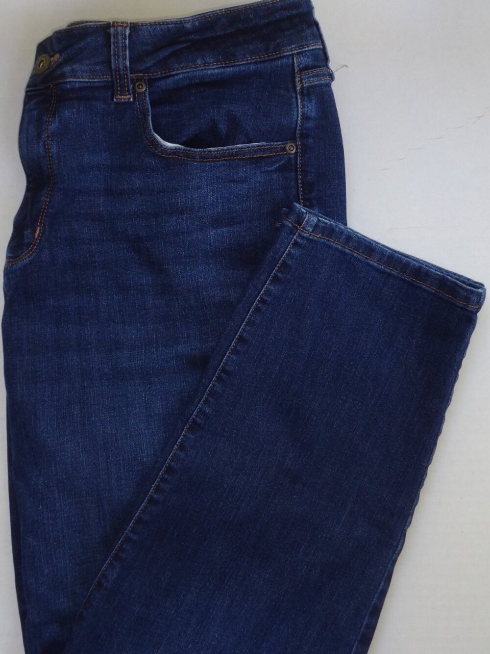 Straight Leg Jeans Stretch Dark Wash